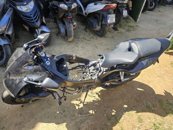 Yamaha r1 motor roto