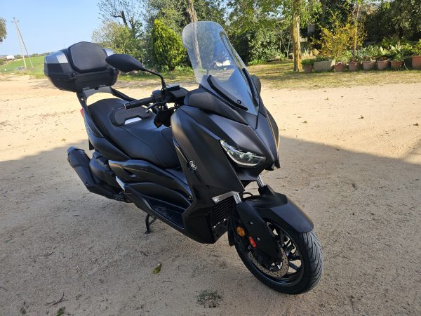 Yyamaha xmax 400 iron max