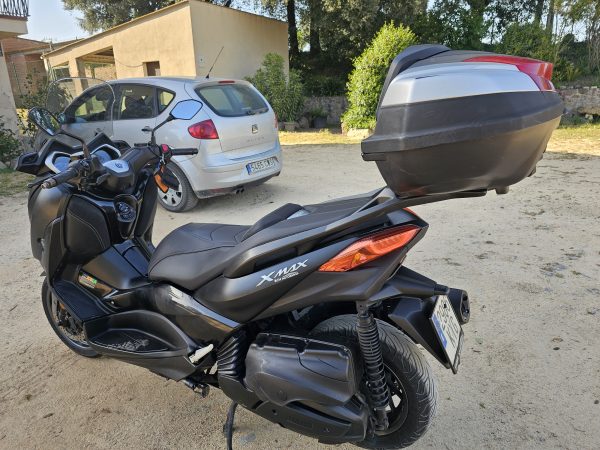 Yyamaha xmax 400 iron max