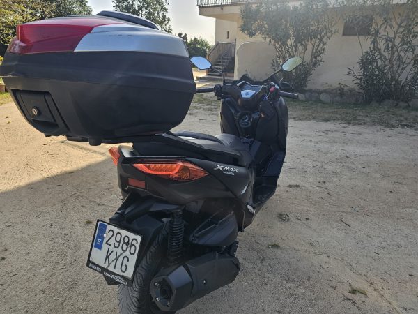 Yyamaha xmax 400 iron max