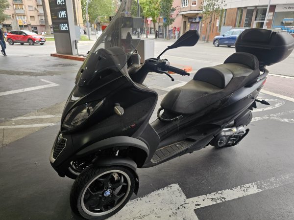 Piaggio mp3 500 lt
