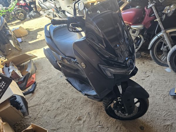 Yamaha nmax 125 siniestrada
