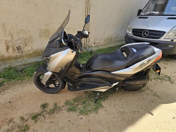 YAMAHA XMAX 125 ABS