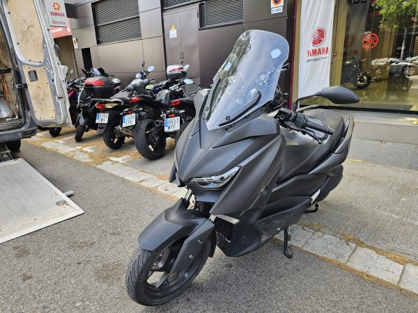 Yamaha xmax 300
