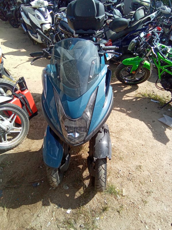 Yamaha tricity 125 siniestrada
