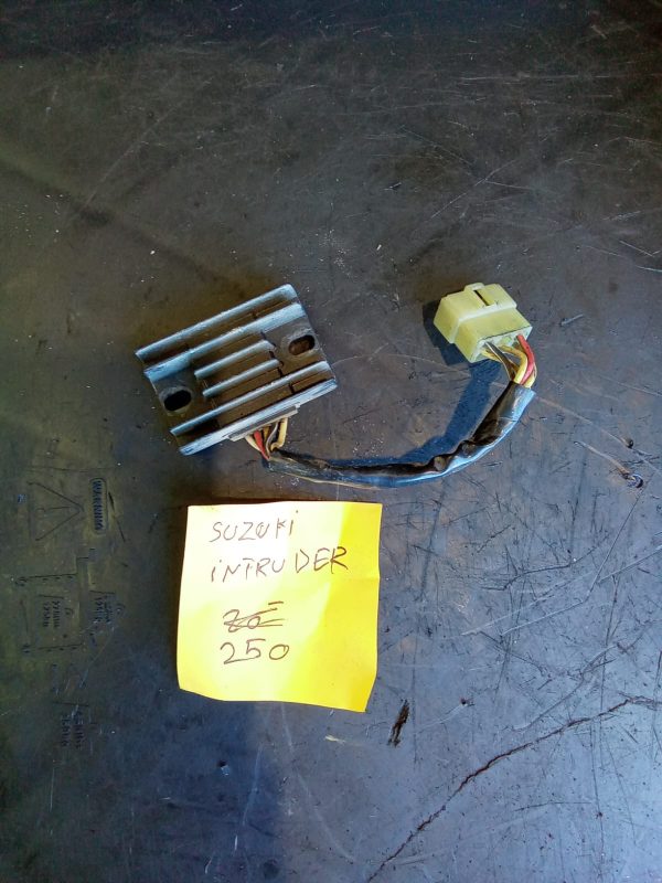 Regulador suzuki intruder 250