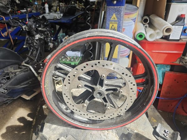 llanta delantera honda cb500 2016