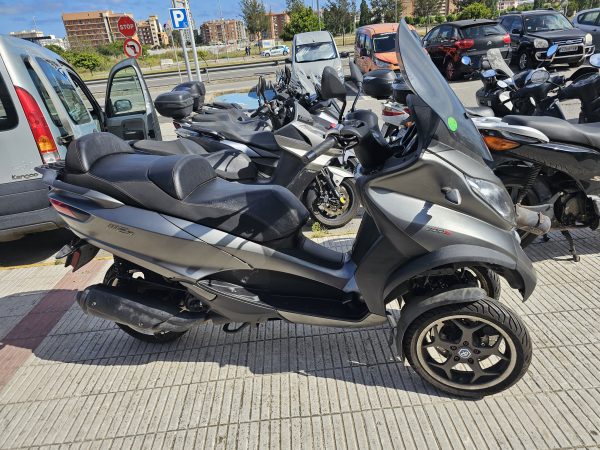 20260506_165919 Piaggio mp3 300 lt