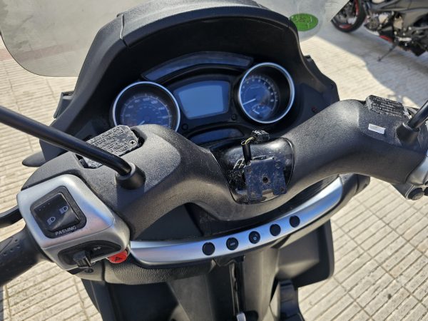 20260506_165949 Piaggio mp3 300 lt