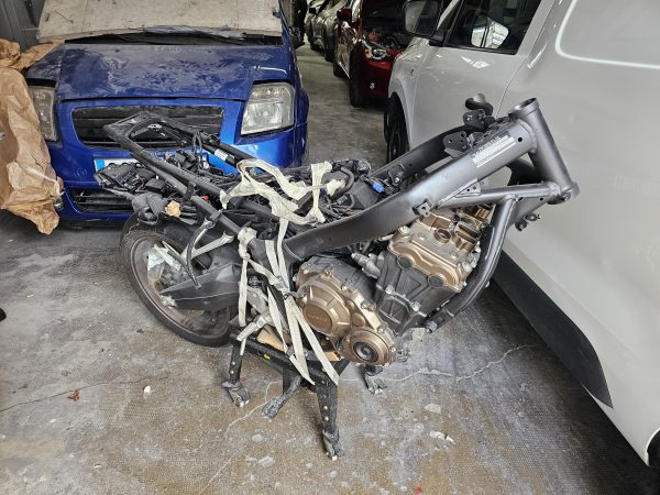 CHASIS DOCUMENTADO HONDA CB650R
