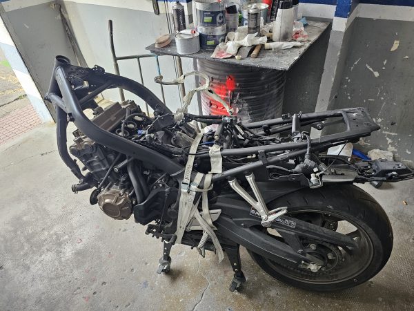 CHASIS DOCUMENTADO HONDA CB650R