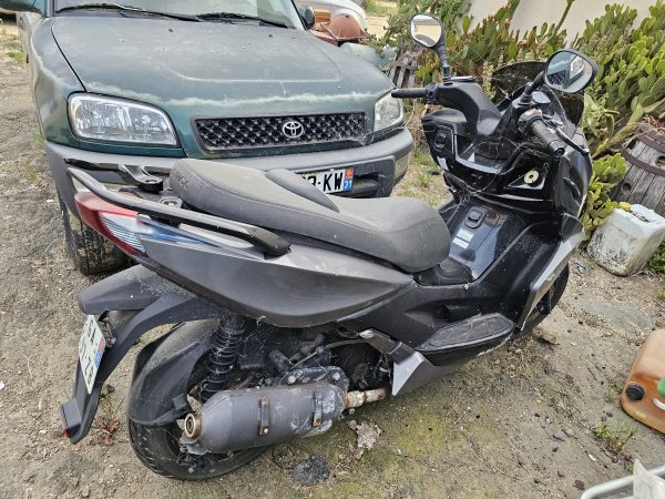 Motor kymco kxct 300