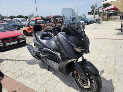 20260715_121341 YAMAHA XMAX 400