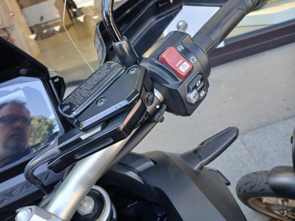 79d0e405-8f3d-497c-9553-db7f63d9443a honda xadv 750
