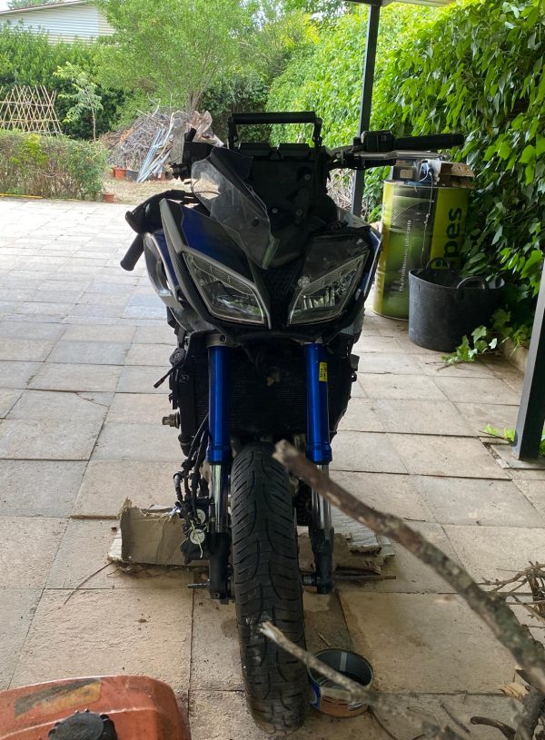 YAMAHA TRACER 900 GT SINIESTRADA